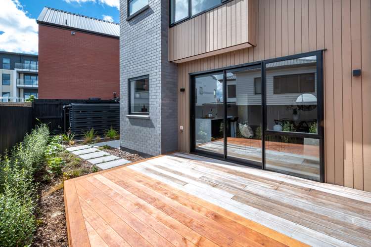 3 Sierra Pine Road Hobsonville_17