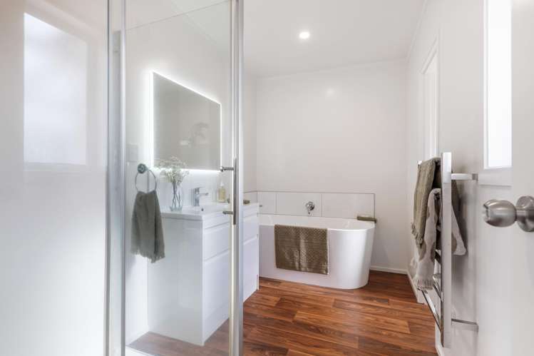 42 Warwick Avenue Westmere_18