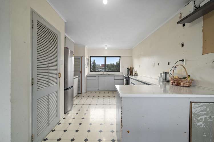 169B Clayton Road Mangakakahi_6