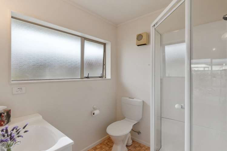 6 Glen Loch Place Paraparaumu_17