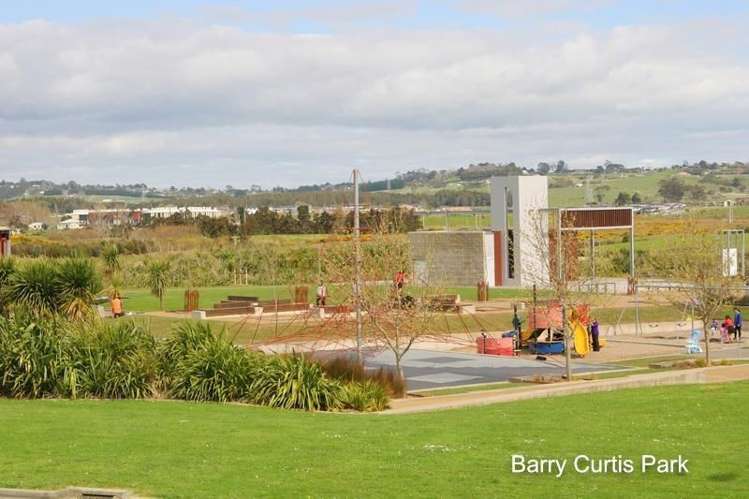 3 Friar Close Flat Bush_14