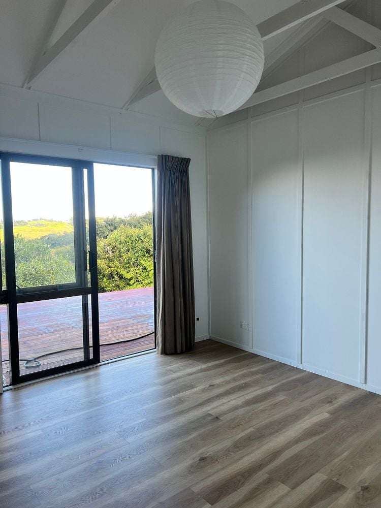 53 Crescent Road East Ostend_16