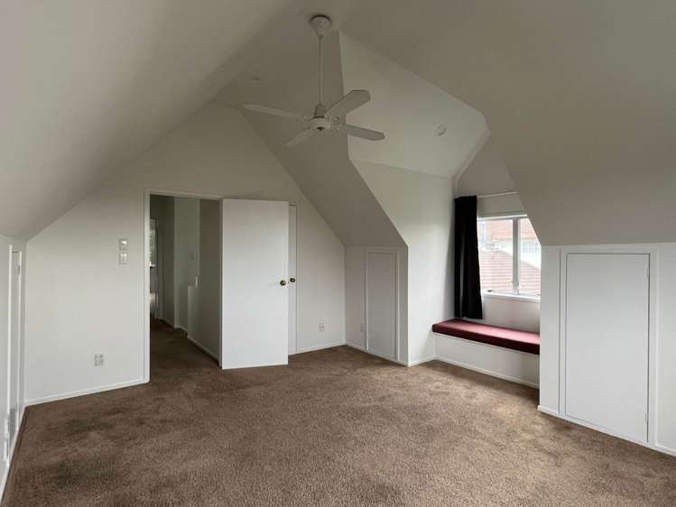 36 Nui Mana Place Te Atatu South_11