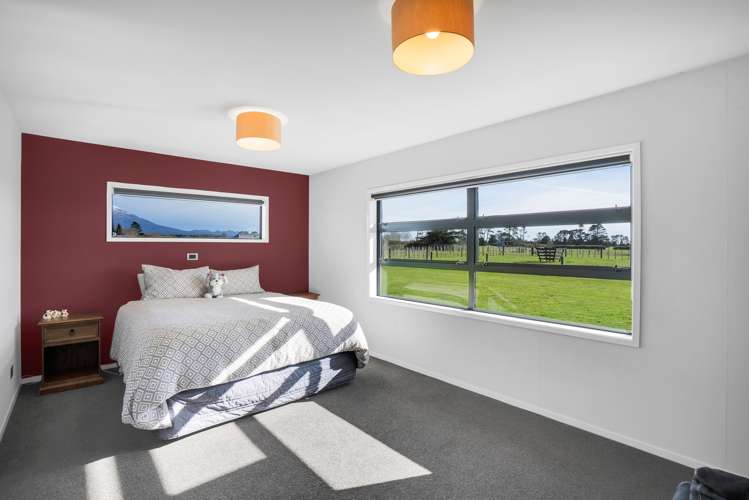 60 Monmouth Road Pembroke_33