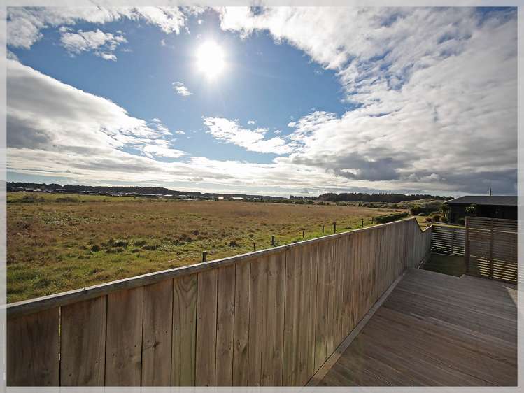 25 Story Street Foxton Beach_15