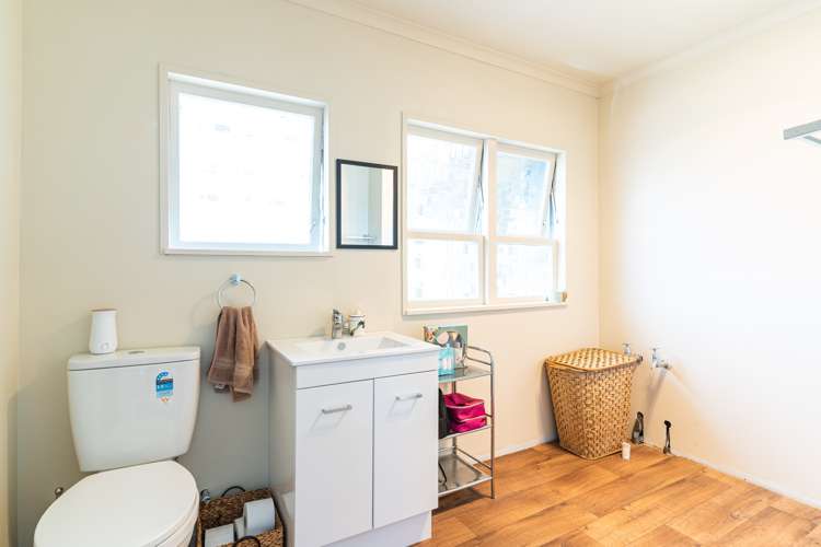 37 Stanway Road Halcombe_12