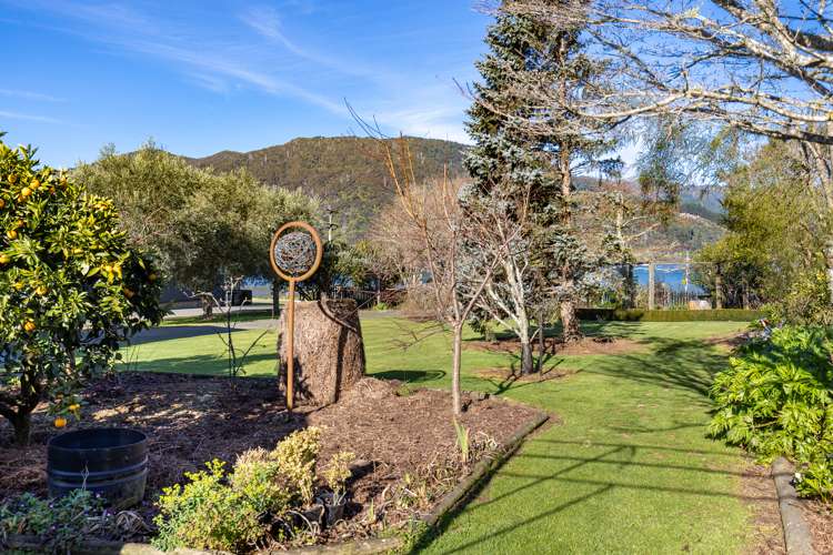 351 and 353 Anakiwa Road Queen Charlotte Sound_25