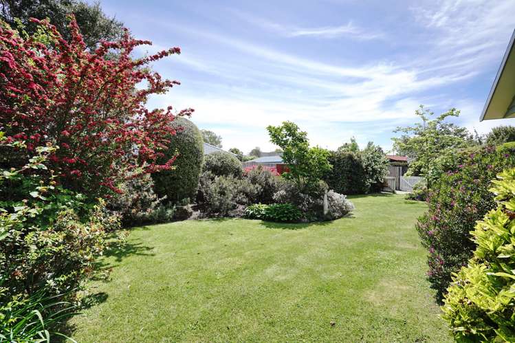 13 Doncaster Street Sockburn_15