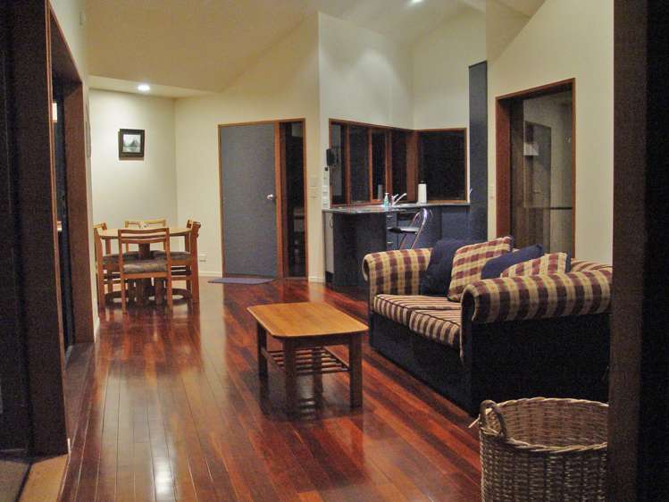 18A Beach Street Sandspit_5