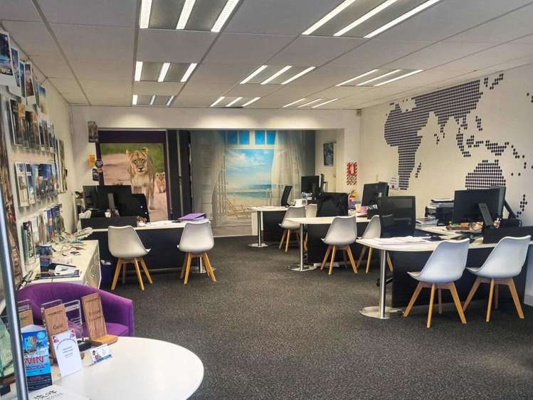 17 Clyde Road Browns Bay_2