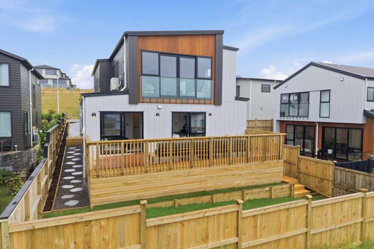 3 Makumaku Place Long Bay_25