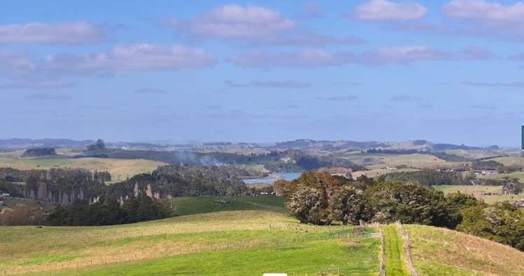 122 Hurndall Street Maungaturoto_13