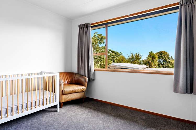 36 Whakaipo Avenue Central_9