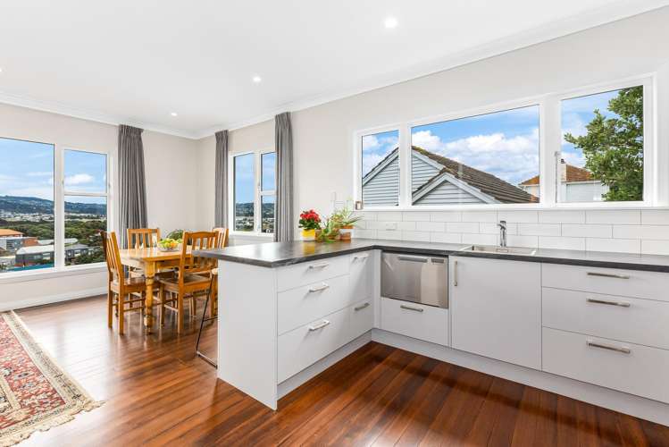 18 Elphinstone Avenue Strathmore Park_9