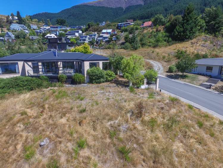 2 Whitbourn Place Fernhill/Sunshine Bay_8