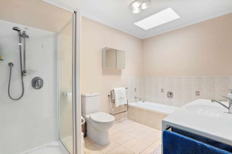 24 Arlose Place Westgate_14