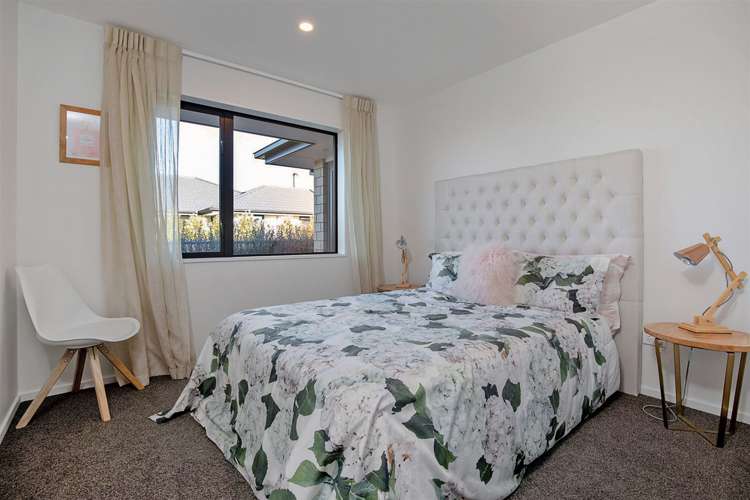 17 Owen Drive Darfield_13