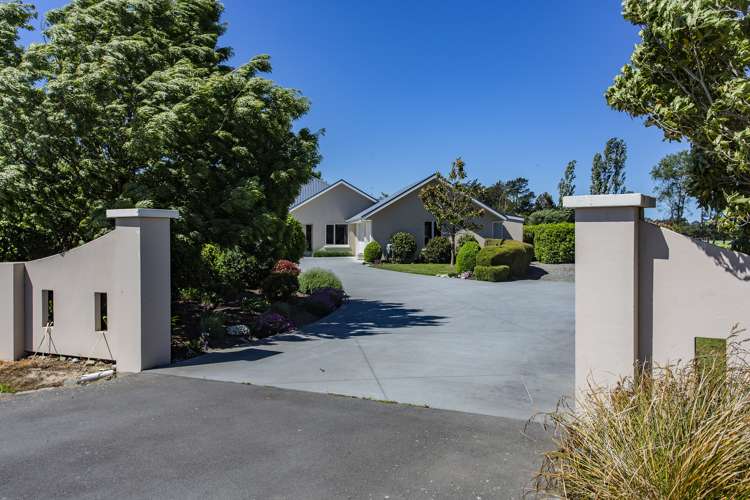89 Camwell Park Flaxton_1
