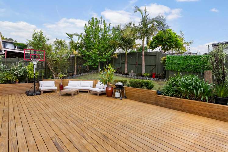 3/36 Eskdale Road Birkdale_1