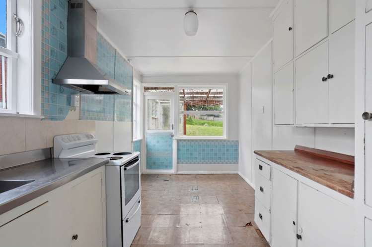 47 Hutchinson Avenue New Lynn_7