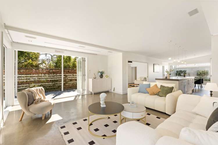 106 Titirangi Road New Lynn_25