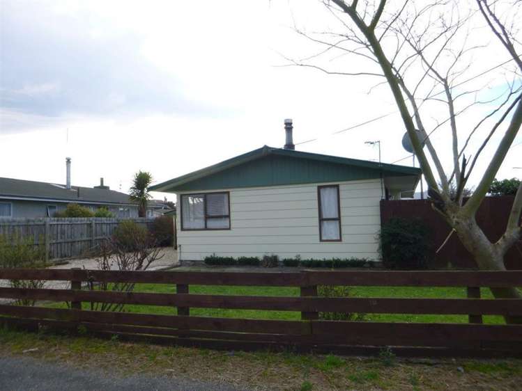 7 River Road Masterton_10