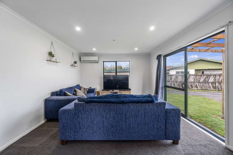 59a Saxbys Road Deanwell_5