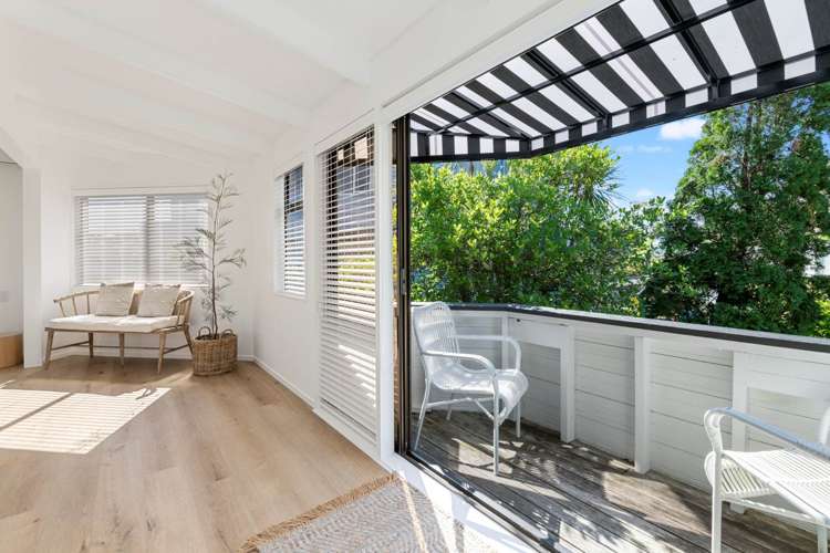 19 Zita Avenue Matakatia_5