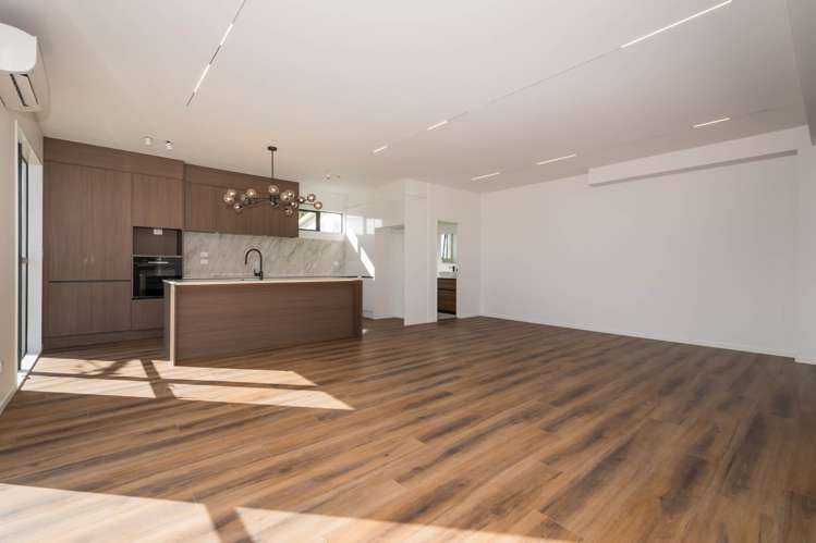 A/79 Archers Road Hillcrest_2