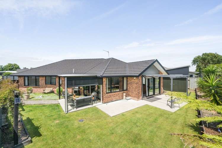 7 Lorenzo Place Kelvin Grove_16