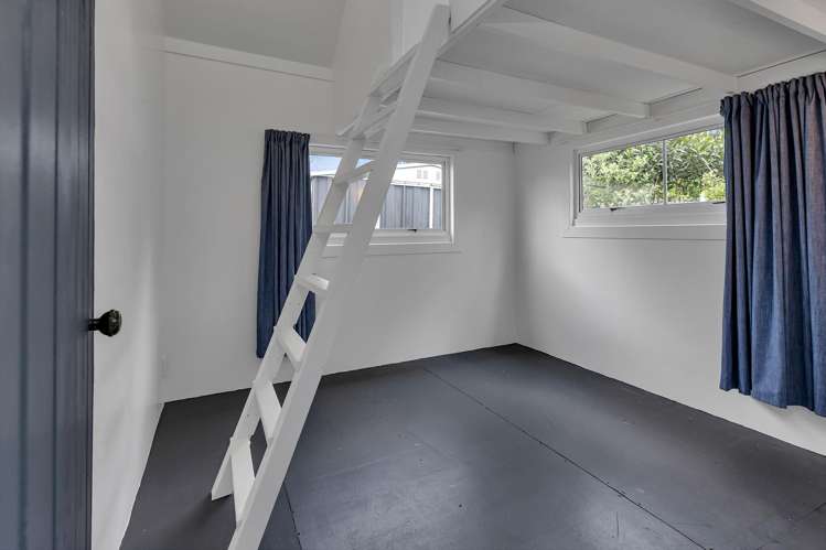 31 Shearwater Street One Tree Point_19