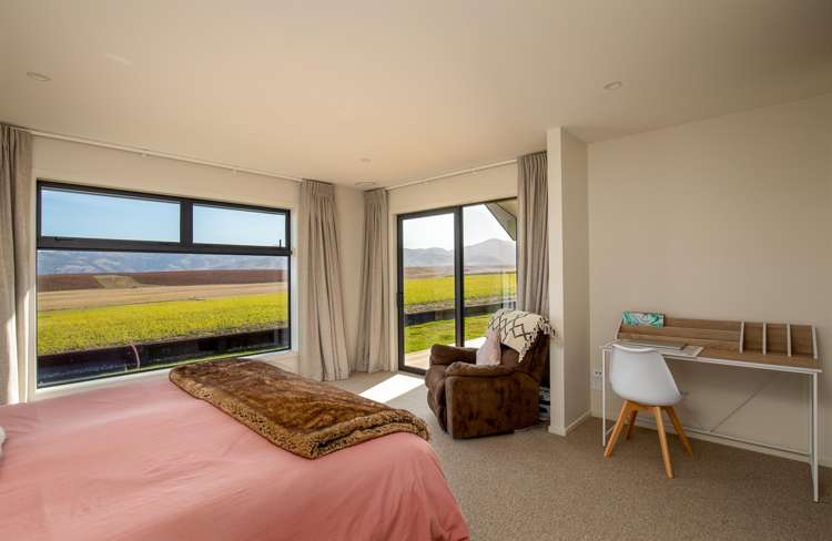 355 Golden Road Alexandra_12