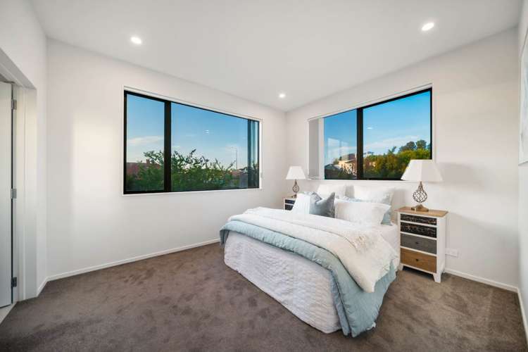 6D Tiroroa Avenue Te Atatu South_7