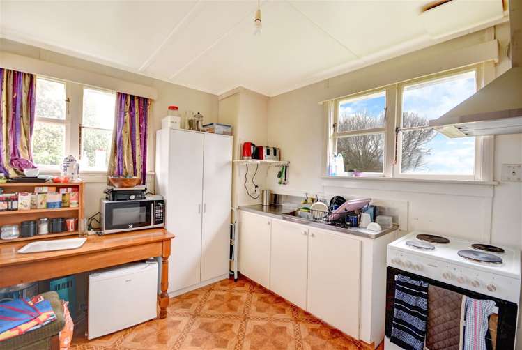 11 Columba Avenue Calton Hill_5