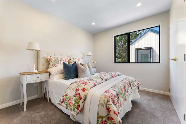 112E Beach Road Te Atatu Peninsula_14