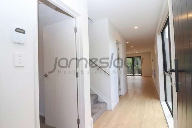1131A New North Road Mount Albert_1