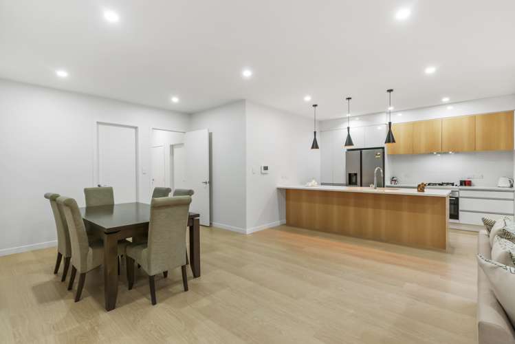 18 Black Beech Crescent Takanini_6