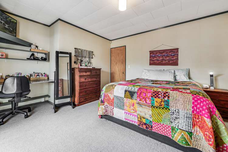 14 Oregon Crescent Glenview_11