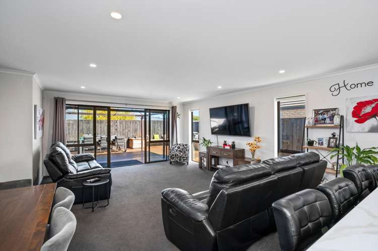 11 Eastbank Drive Katikati_5