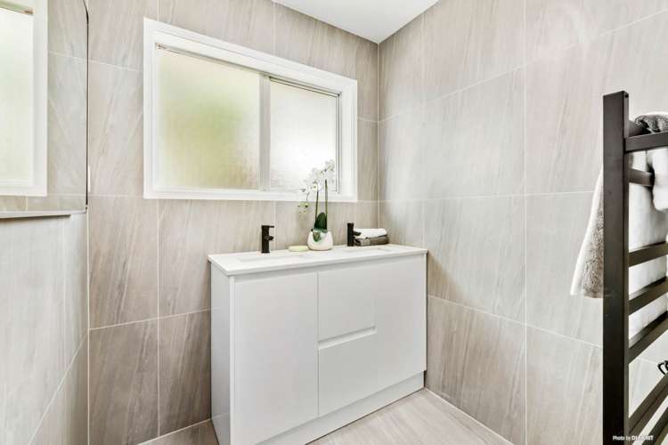 2/5 Ballater Place Highland Park_11