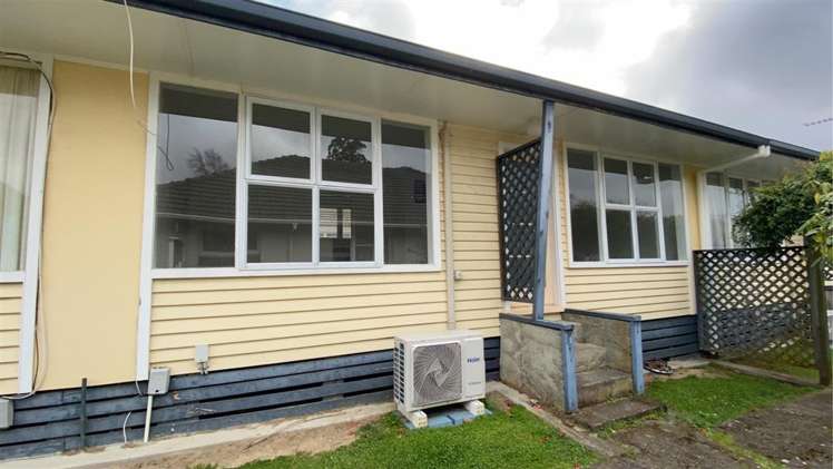 2/555 Fergusson Drive_0