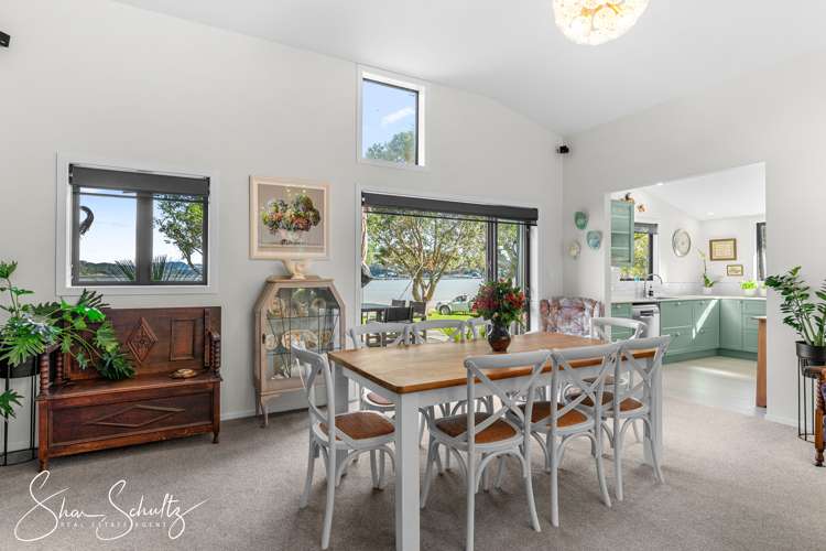 6 The Strand Whakapirau_10