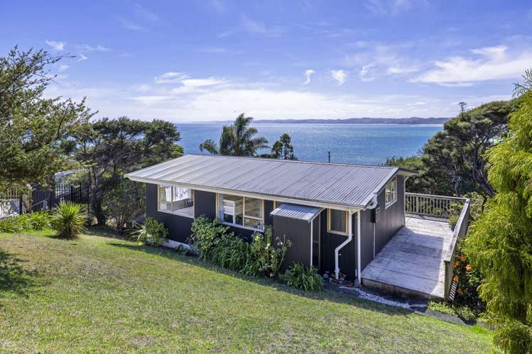 6C Whaanga Road Raglan_35