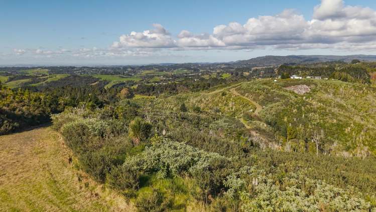 121 Mount Albion Rise Taupaki_10