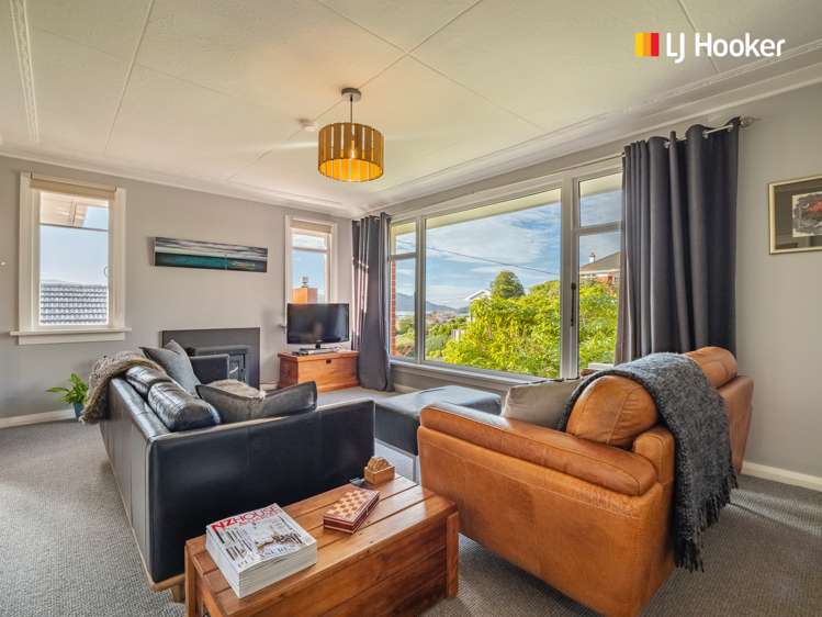 92 Easther Crescent Kew_4