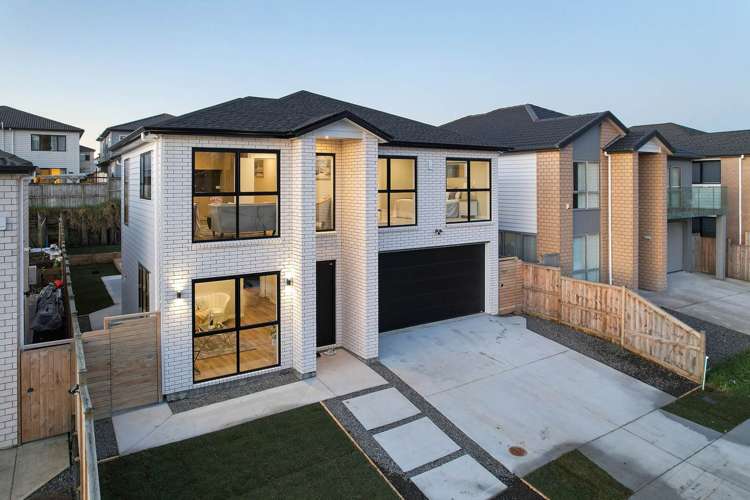 20 Ngaki Street Flat Bush_14