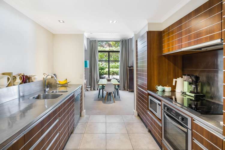 1/254 Willis Street Te Aro_6