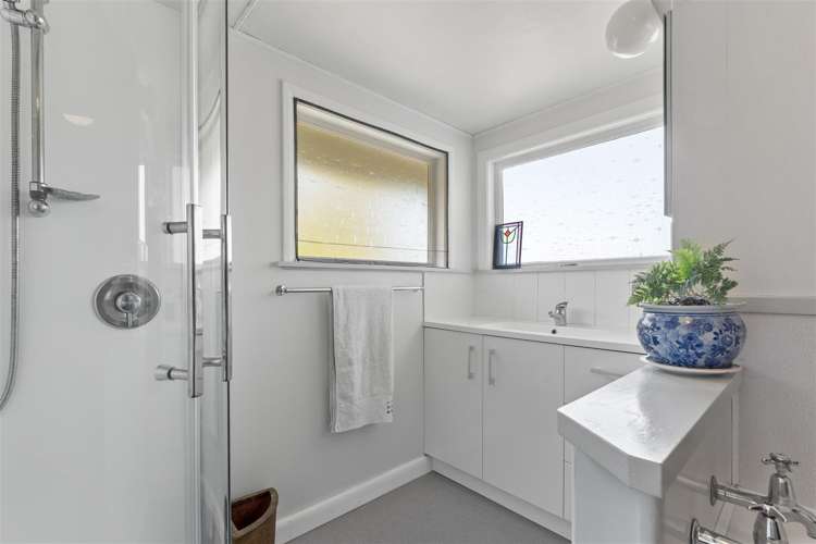 20 Douglas Road Wakatu_32