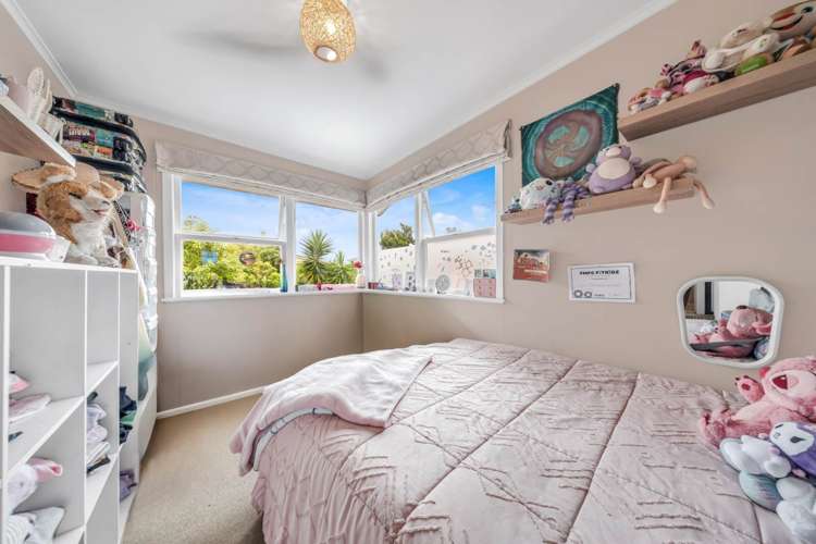 13 David Avenue Hill Park_13