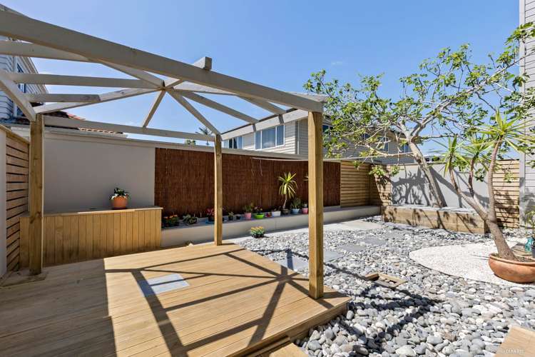 2/27 Campbell Road Royal Oak_14